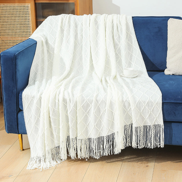 Women High-quality and stylish fleece blanket with modern textured pattern Bowlift