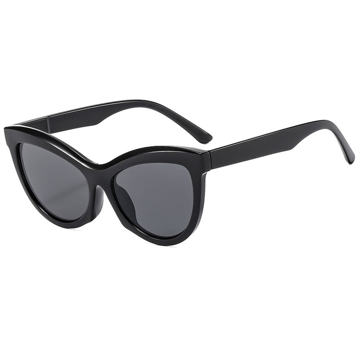 Women's fashionable sunglasses in elegant Cat-Eye style Bowlift