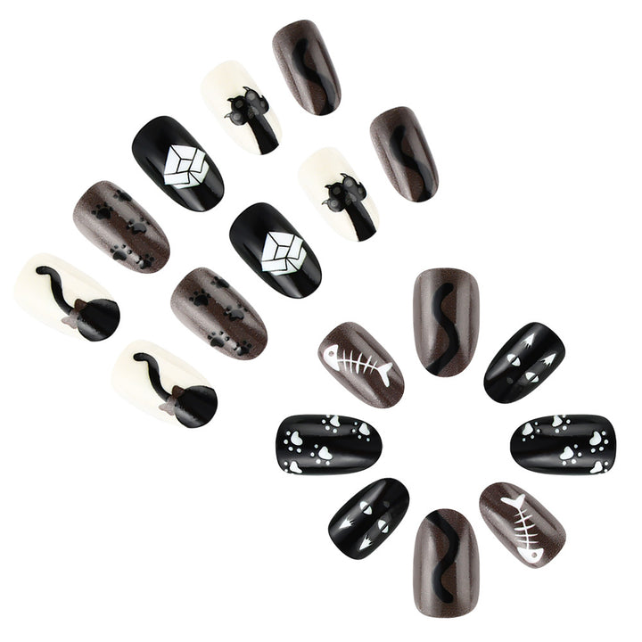 Halloween-Themed Press-On Nail Art Set Bowlift