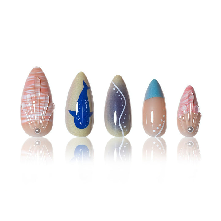 Creative Ocean-Themed Nail Art Bowlift