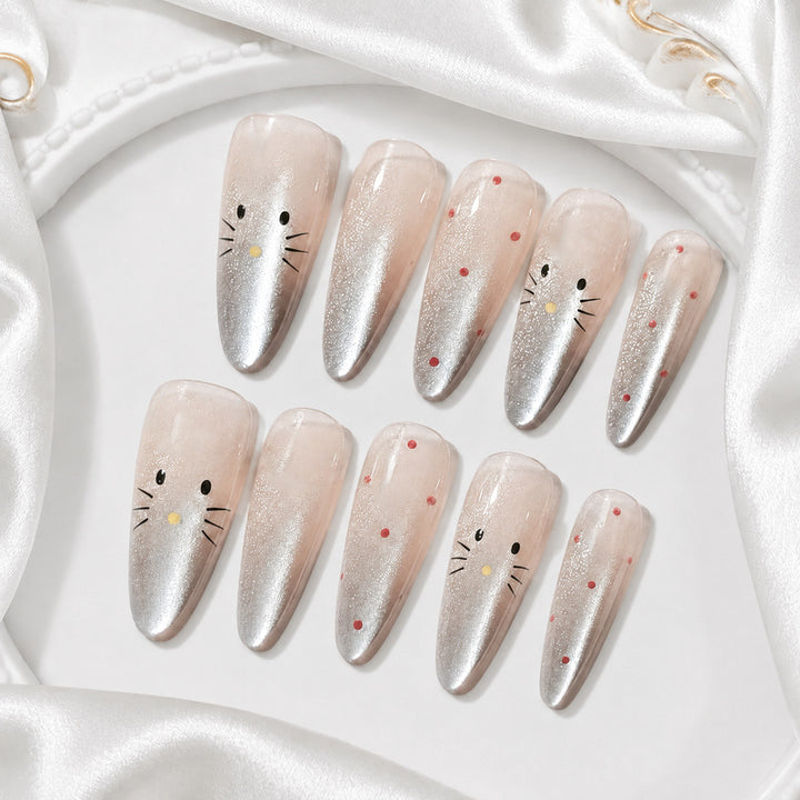 Premium artificial nails with playful cat pattern Bowlift