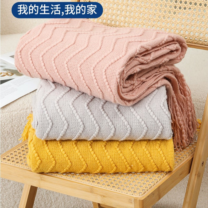 Ladies Stylish and Soft Throw Blanket Bowlift
