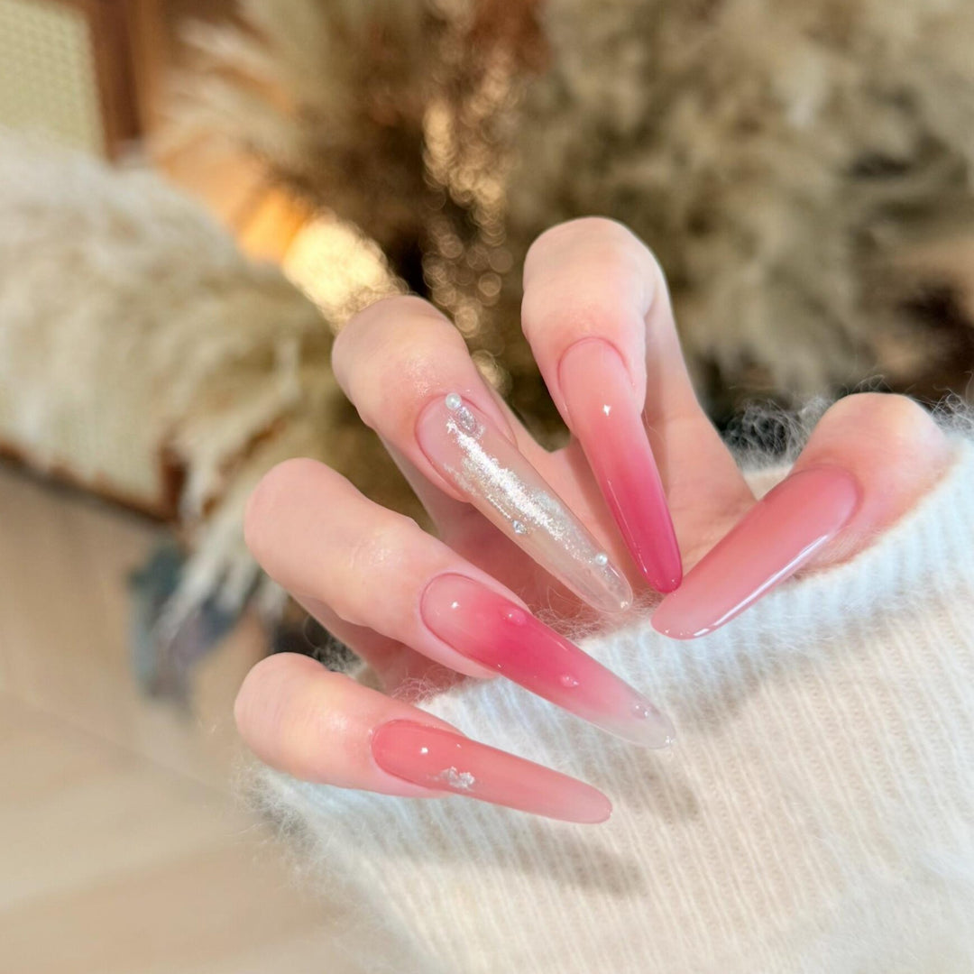 Artificial Nail Set with Elegant Gradient Color and Glitter Details Bowlift