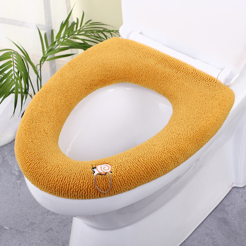 Plush Microfiber Toilet Seat Cover with Elastic Anti-Slip Strap Bowlift
