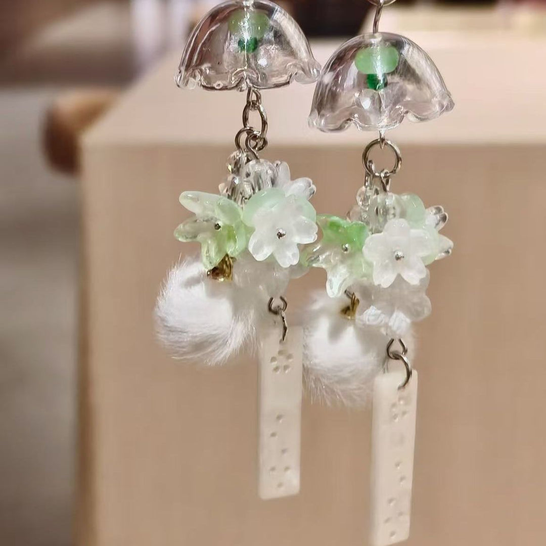 Inspirational Flower Pendant Charm Bowlift