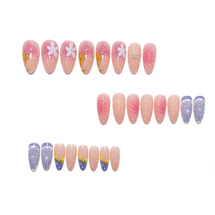 Nail art with artistic 3D flower designs Bowlift