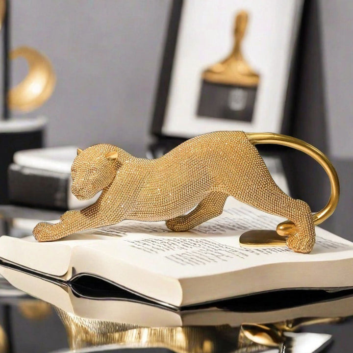 Elegant decorative figure of a panther Bowlift