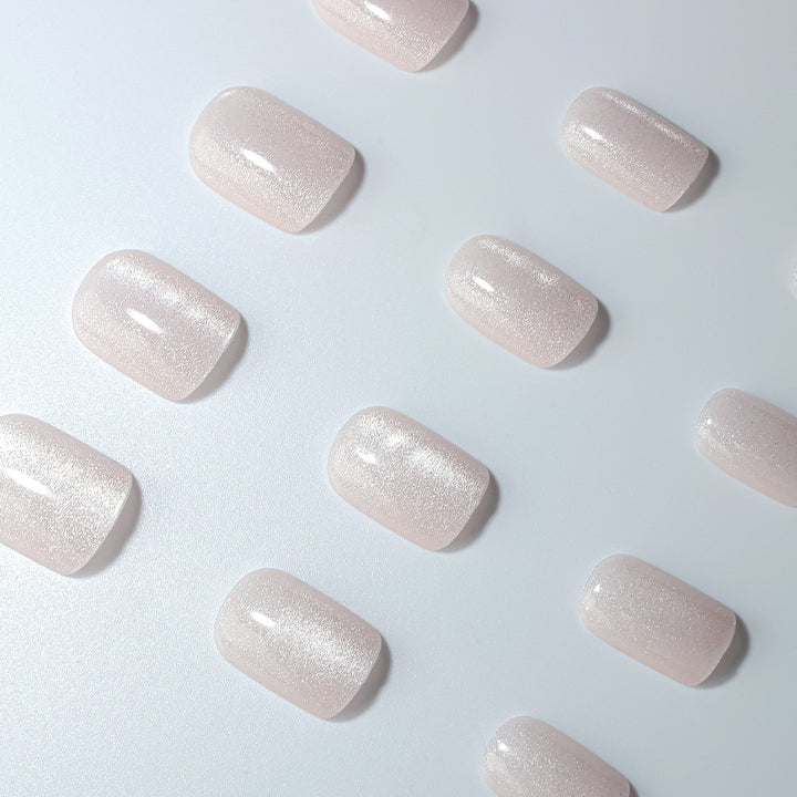 Sparkling Gel Nail Art Bowlift
