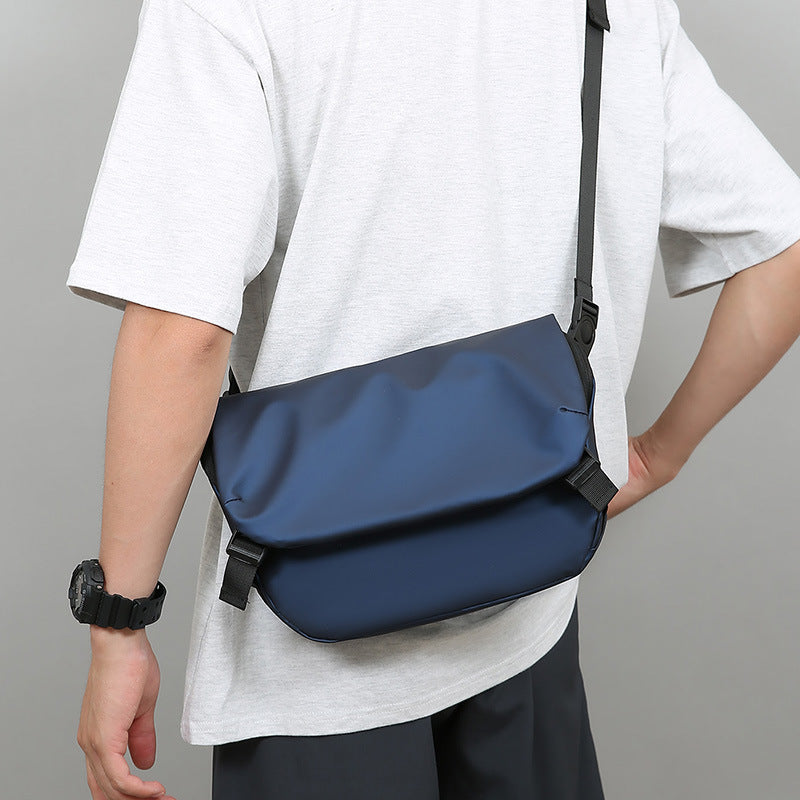 Water-Resistant Messenger Bag Bowlift