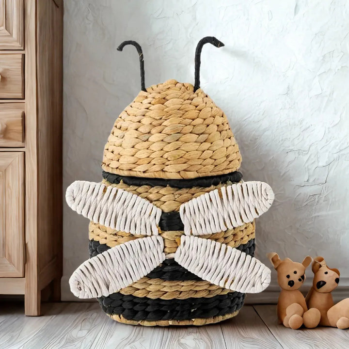 Handcrafted decoration basket made of natural materials Bowlift