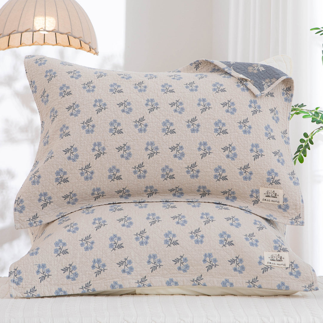 Women's pillowcase with modern checkered pattern Bowlift