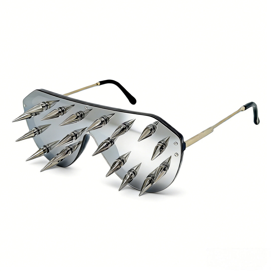 Women striking design sunglasses with spikes Bowlift