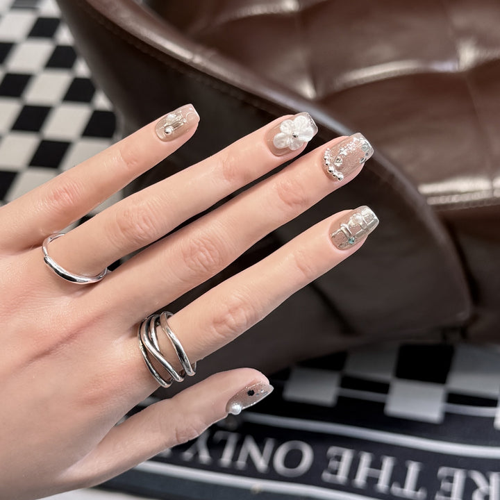 Decorative Acrylic Press-On Nail Art Set Bowlift