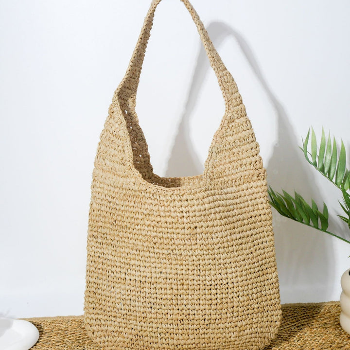 Spacious Beach Shoulder Bag Bowlift