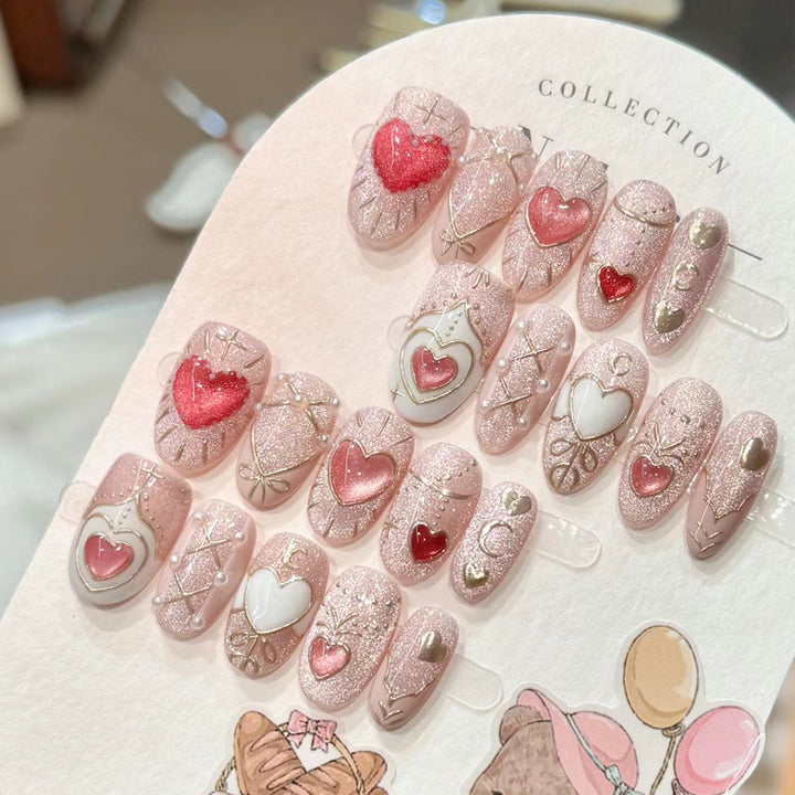 Glamorous Heart-Embellished Press-On Nails Bowlift