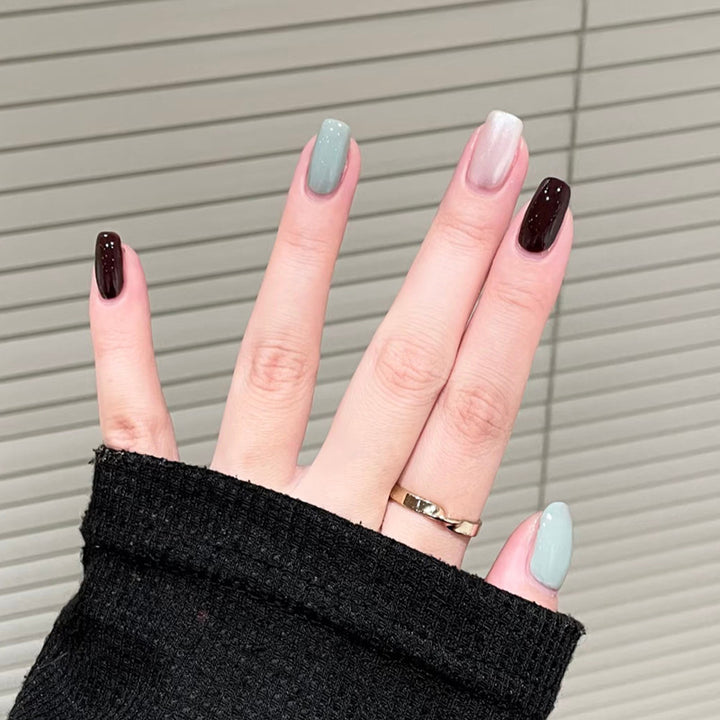 Premium Glittery Press-On Nail Set Bowlift
