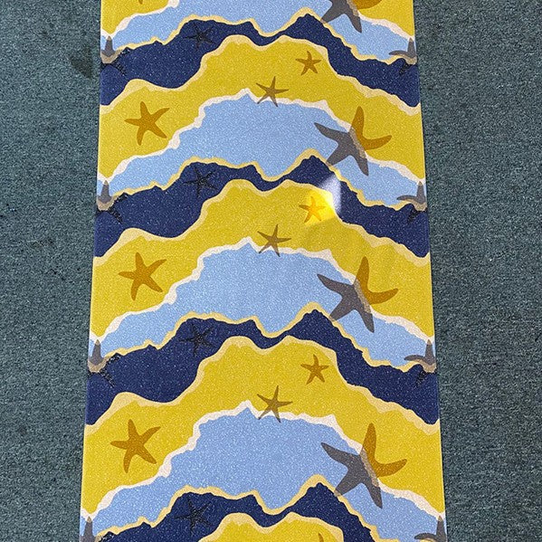 Beach towel with tropical flamingo design Bowlift
