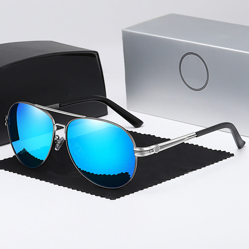 Women's elegant sunglasses with slim frame and UV protection Bowlift