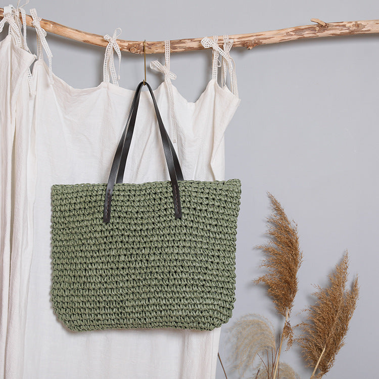 Handcrafted beach bag with strong structure Bowlift