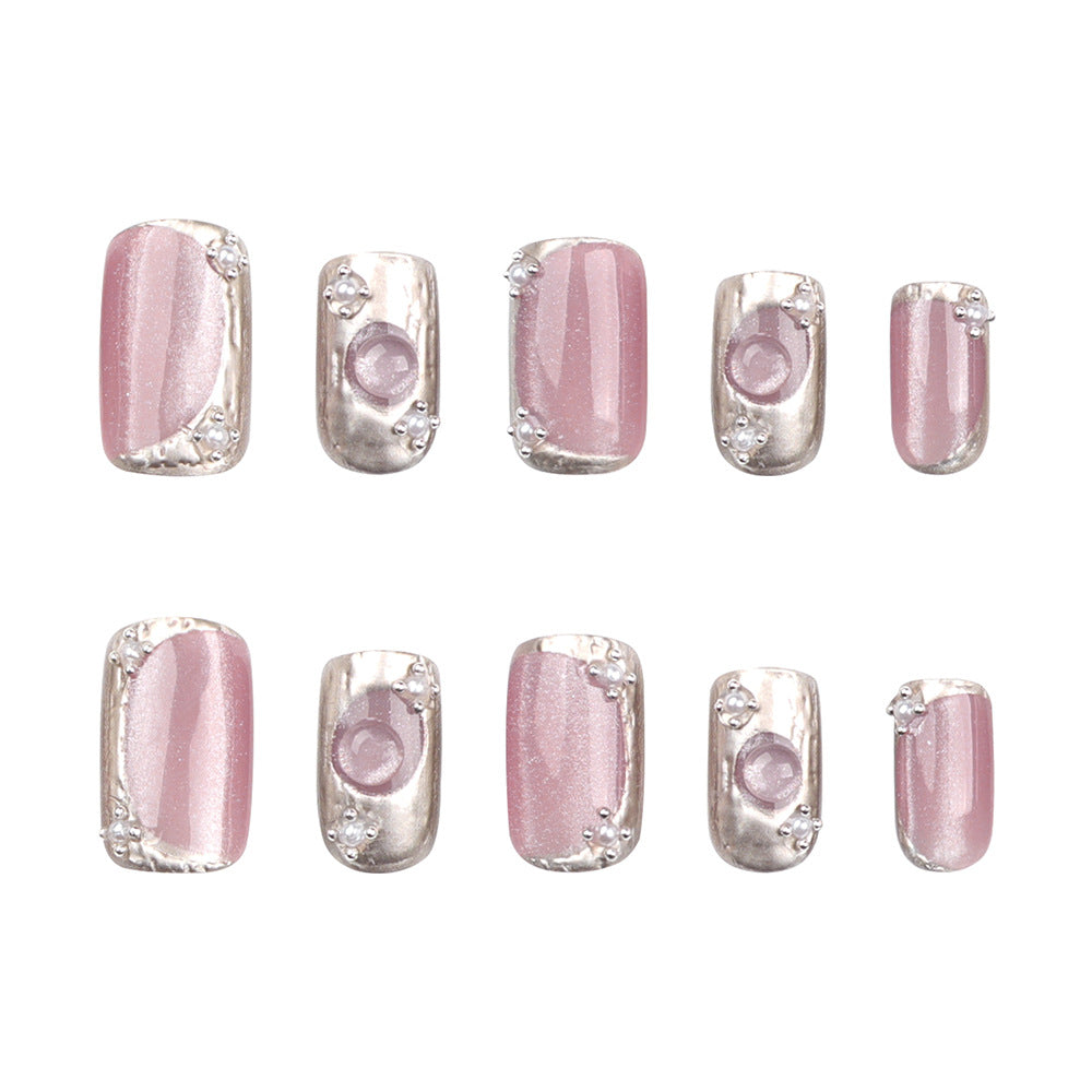 Artistic Nail Art with Glitter and Ombre Effect Bowlift