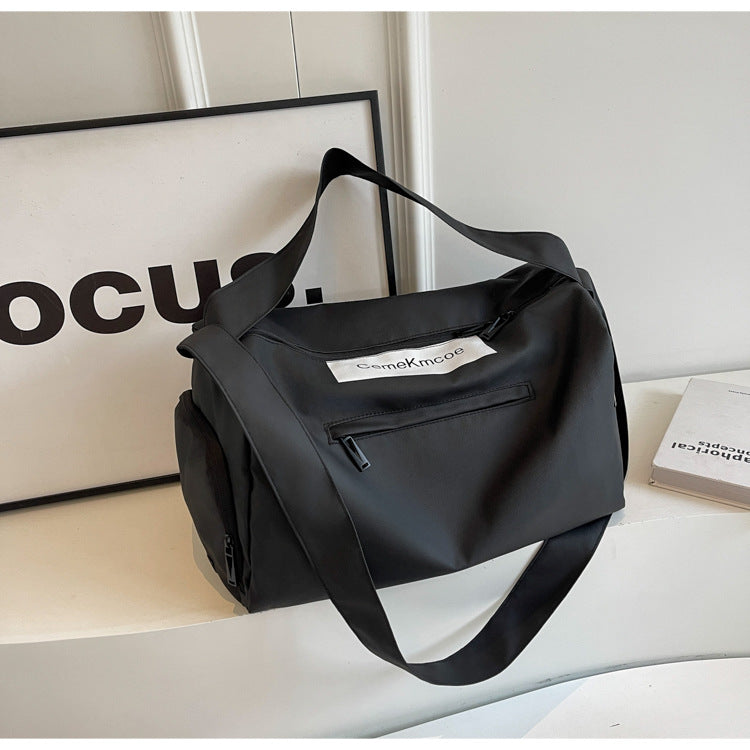 Stylish Travel Bag With Versatile Storage Options Bowlift