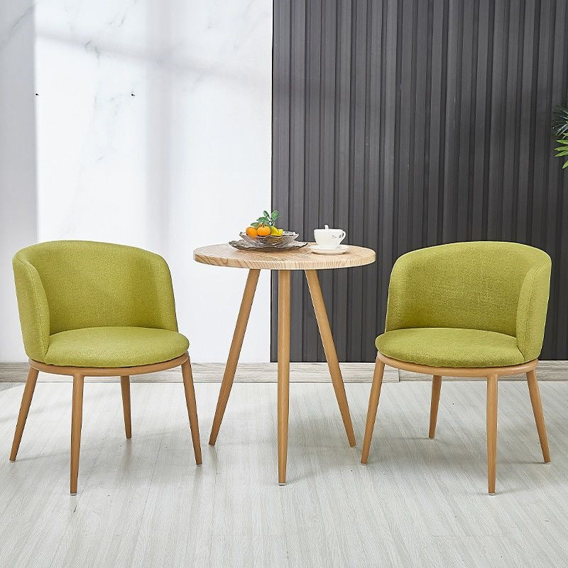 Polster chair with modern curves and comfortable seating surface Bowlift