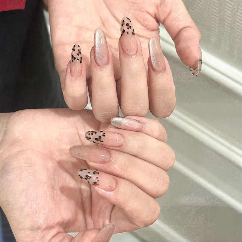 Stylish Press-On Nail Tips with Leopard Design Bowlift