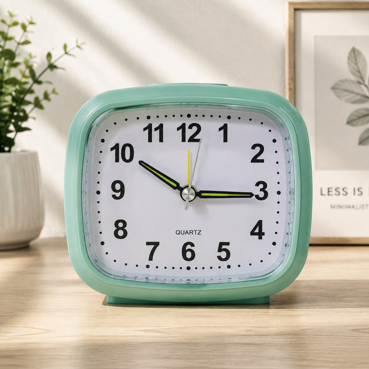 Quarz Alarm Clock with Large Dial Bowlift