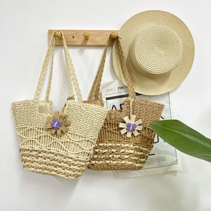 Handbag with Artistic Flower Motif Bowlift