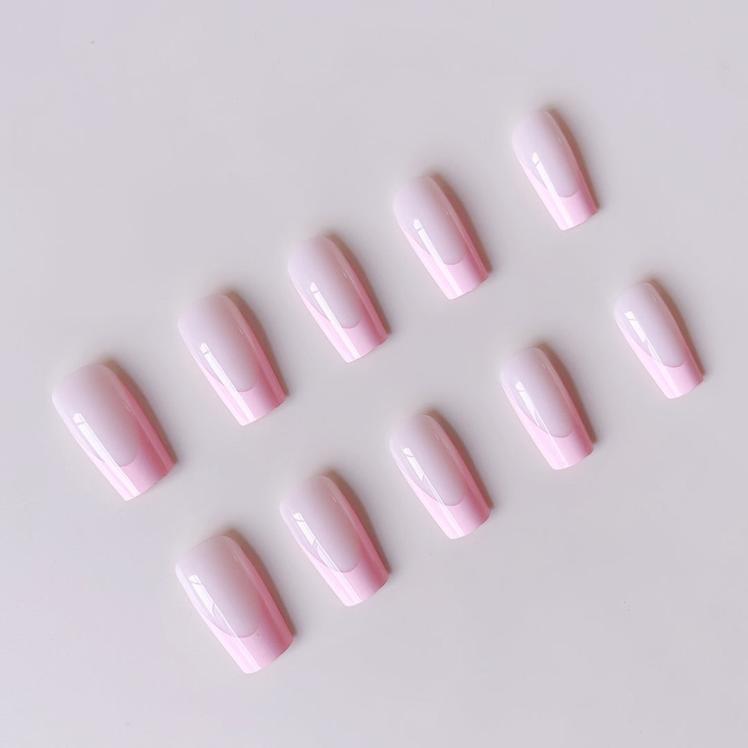 Acrylic Nail Set with Elegant French Design and Gloss Finish Bowlift