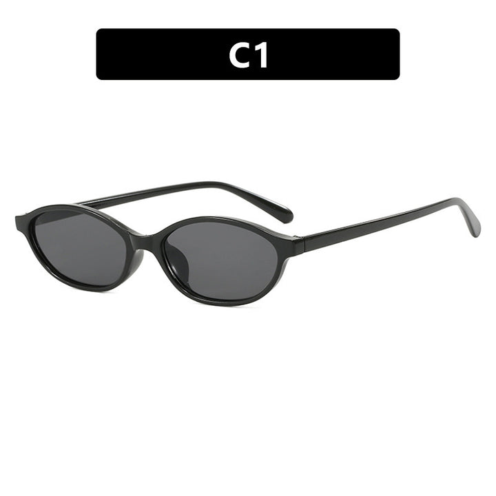 Women’s fashionable sunglasses in elegant retro design Bowlift