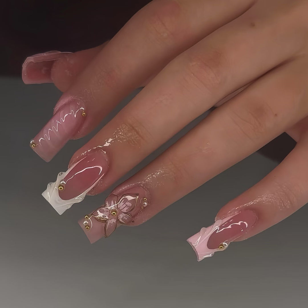 Decorative Press-On Nail Art Set with Rhinestone Accents Bowlift