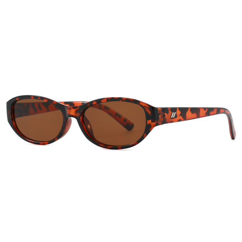 Ladies designer glasses in elegant cat-eye style Bowlift