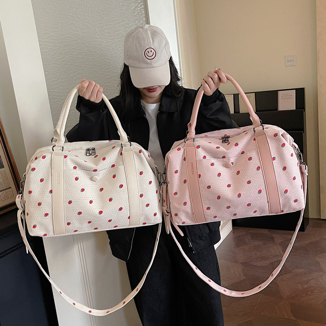 Stylish Quilted Weekend Duffle Bag Bowlift