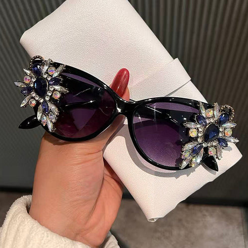 Women's sunglasses with exclusive jewelry design Bowlift