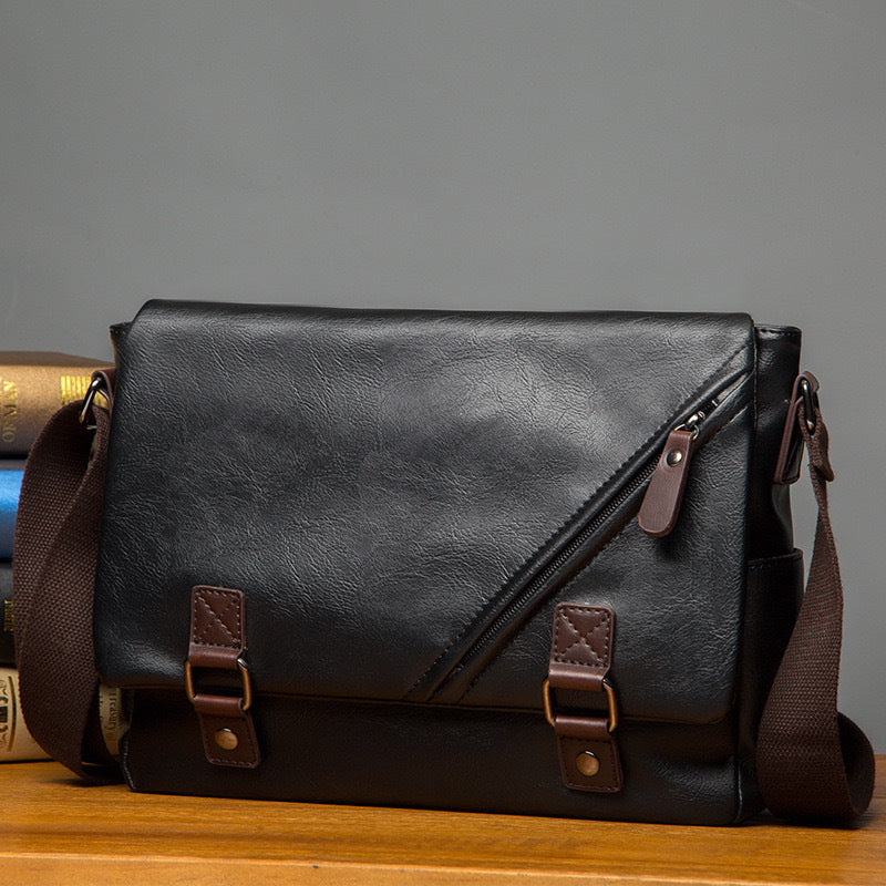 Stylish shoulder bag with multifunctional compartments Bowlift