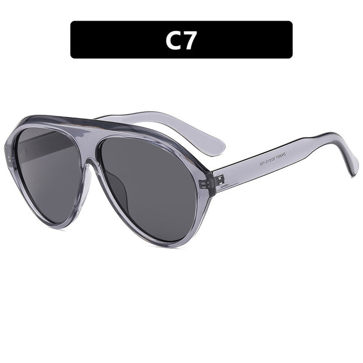 Women sporty sunglasses with innovative frame Bowlift