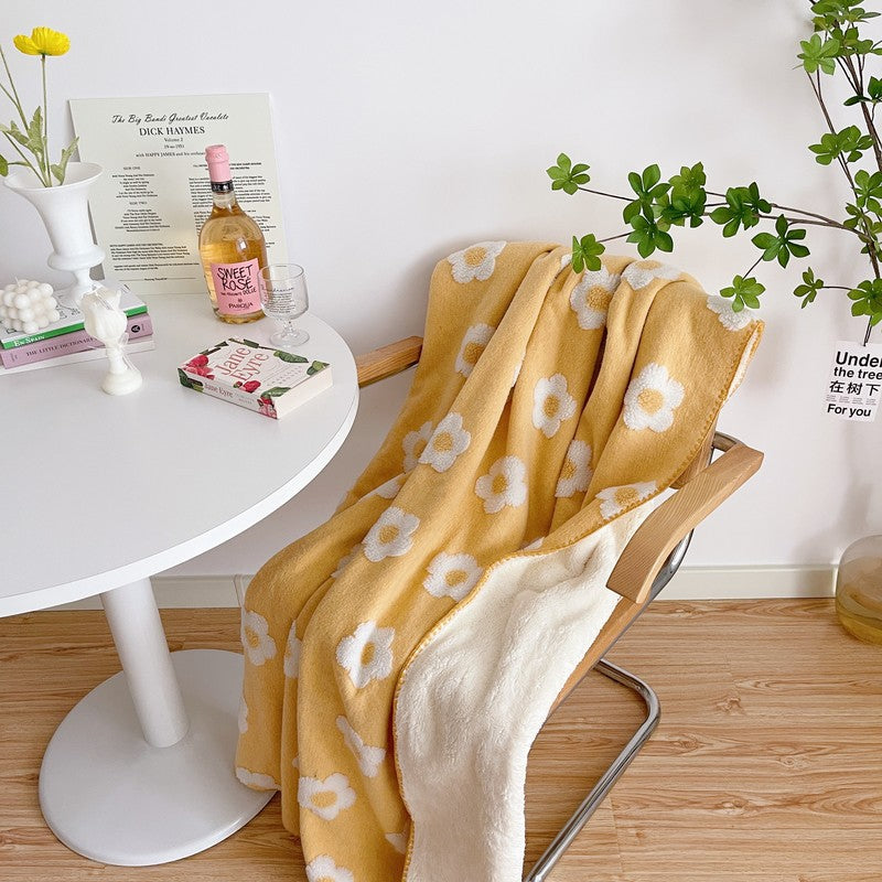 Unisex Cozy Cotton Blanket with Playful Flower Pattern Bowlift