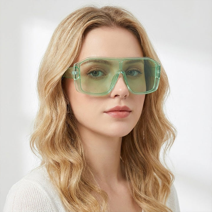 Women's Oversized Sunglasses with Sturdy Frame and Stylish Design Bowlift