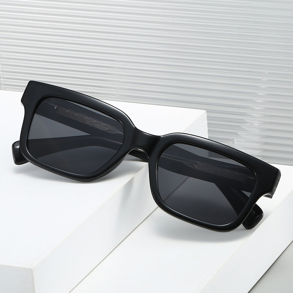 Ladies fashionable square sunglasses Bowlift