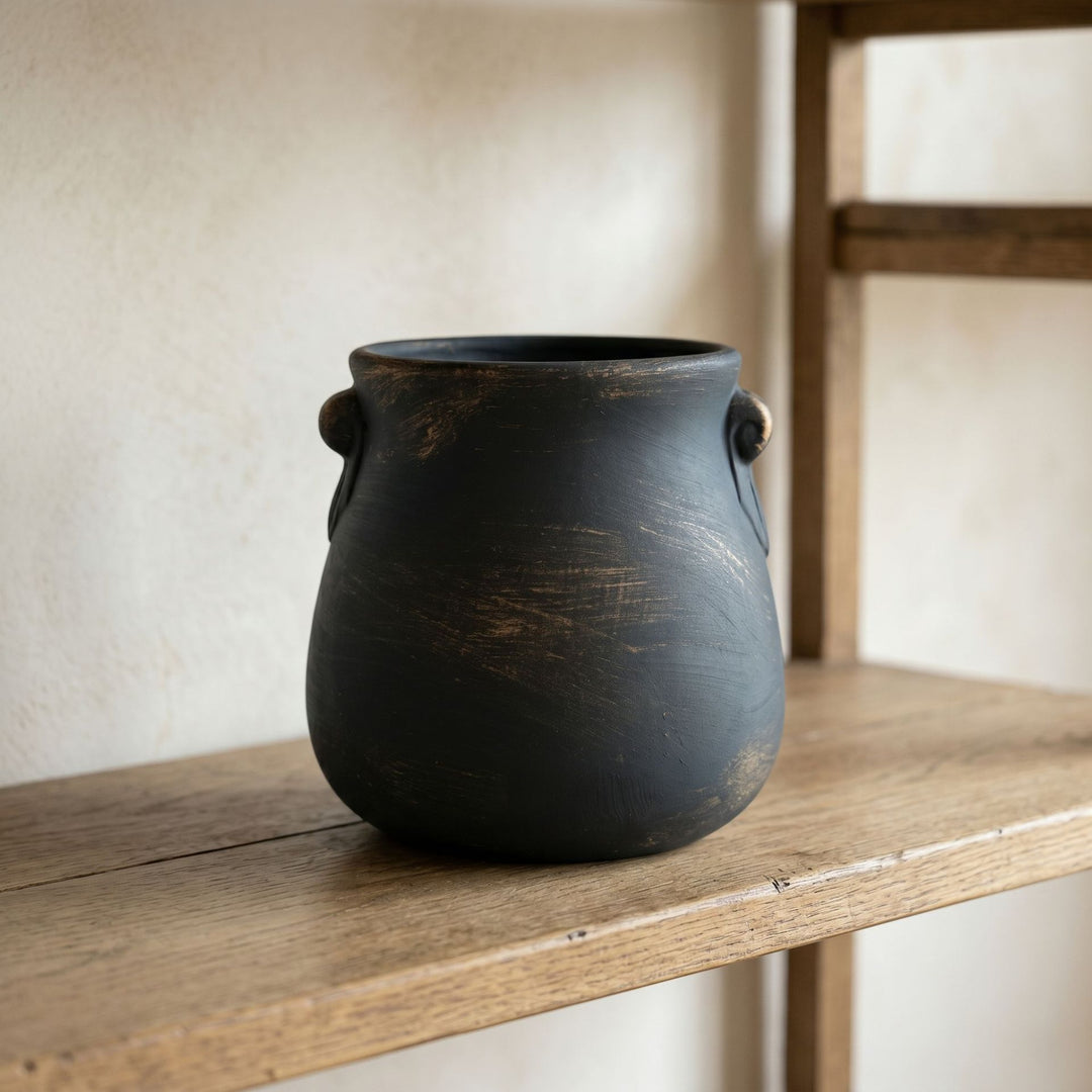 Handcrafted ceramic flower pot Bowlift