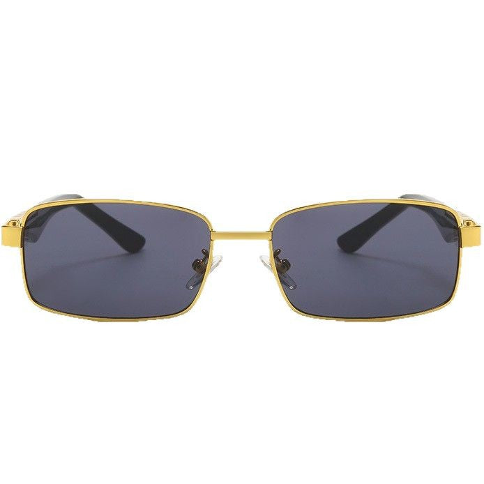 Women's corrective glasses with elegant gold-colored frame and stylish design Bowlift