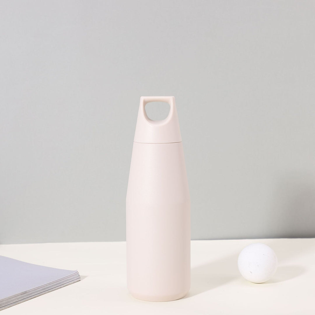 Women's stylish insulated bottle with ergonomic carrying handle Bowlift