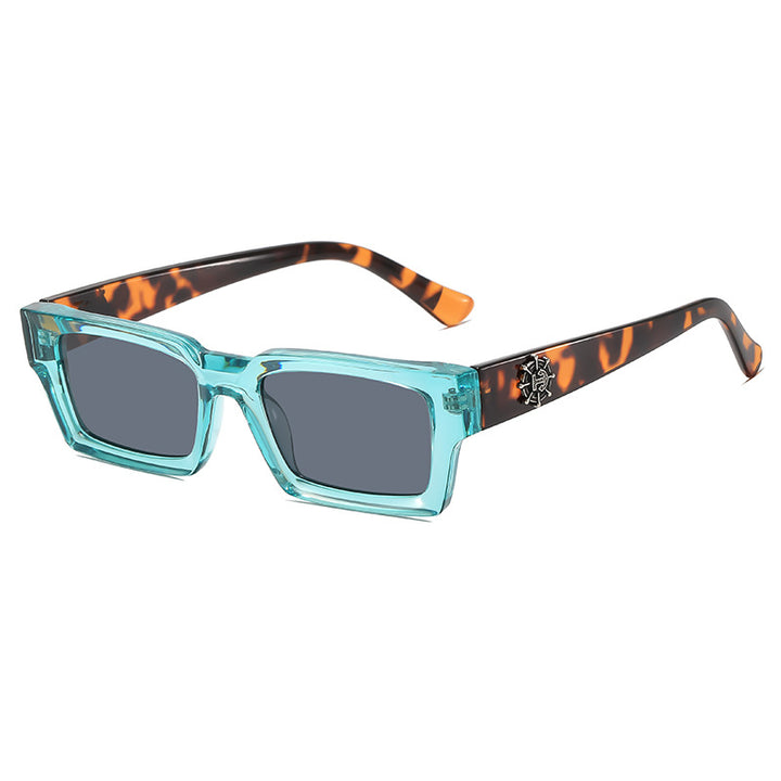 Fashionable Tortoiseframe Sunglasses Bowlift