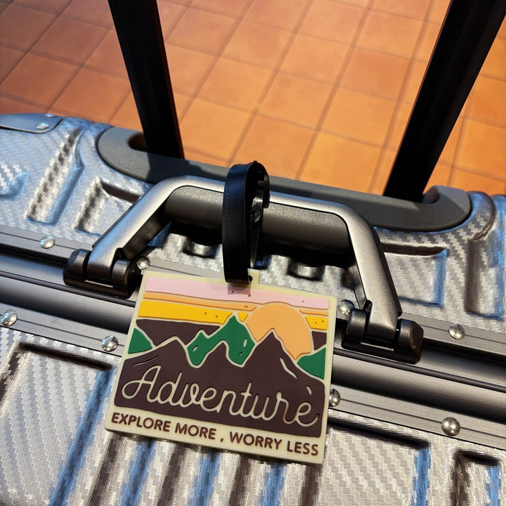 Luggage Tag Bowlift