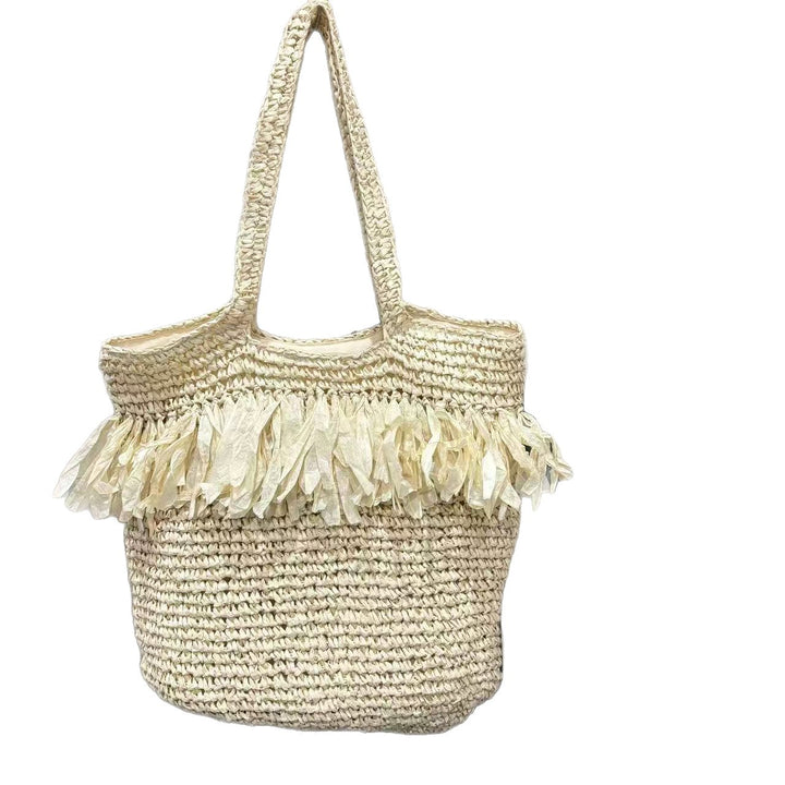 Charming Bast handbag with decorative fringes Bowlift