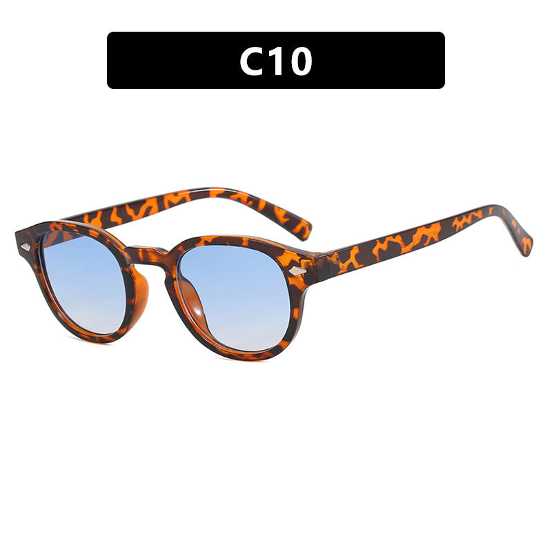 Ladies fashionable sunglasses in elegant style Bowlift