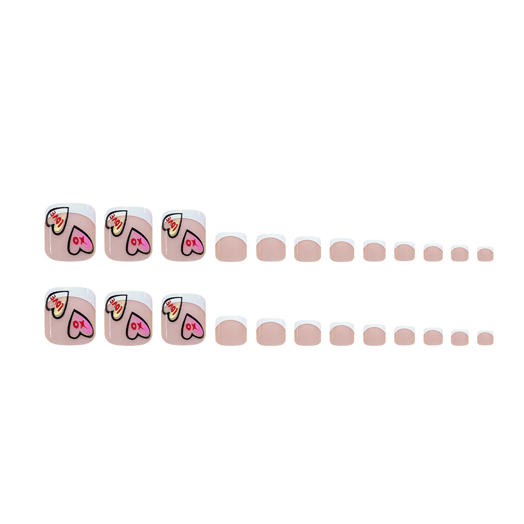 Artful nail art with heart motifs Bowlift