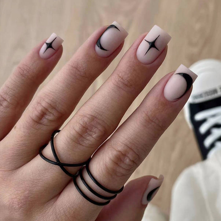 Creative and stylish nail designs Bowlift