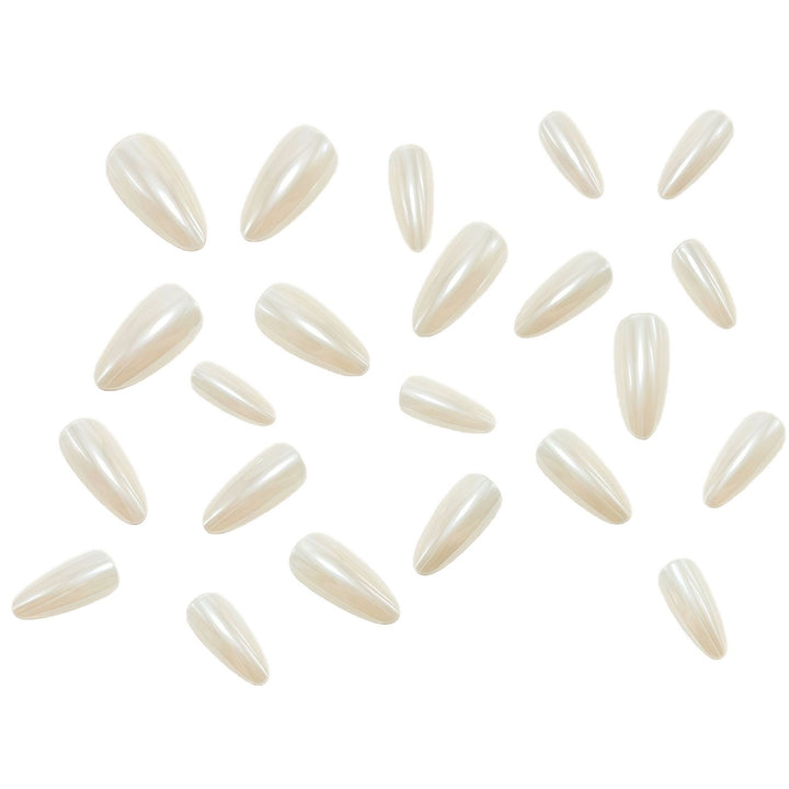Premium Artificial Nails with Stylish Stiletto Design Bowlift